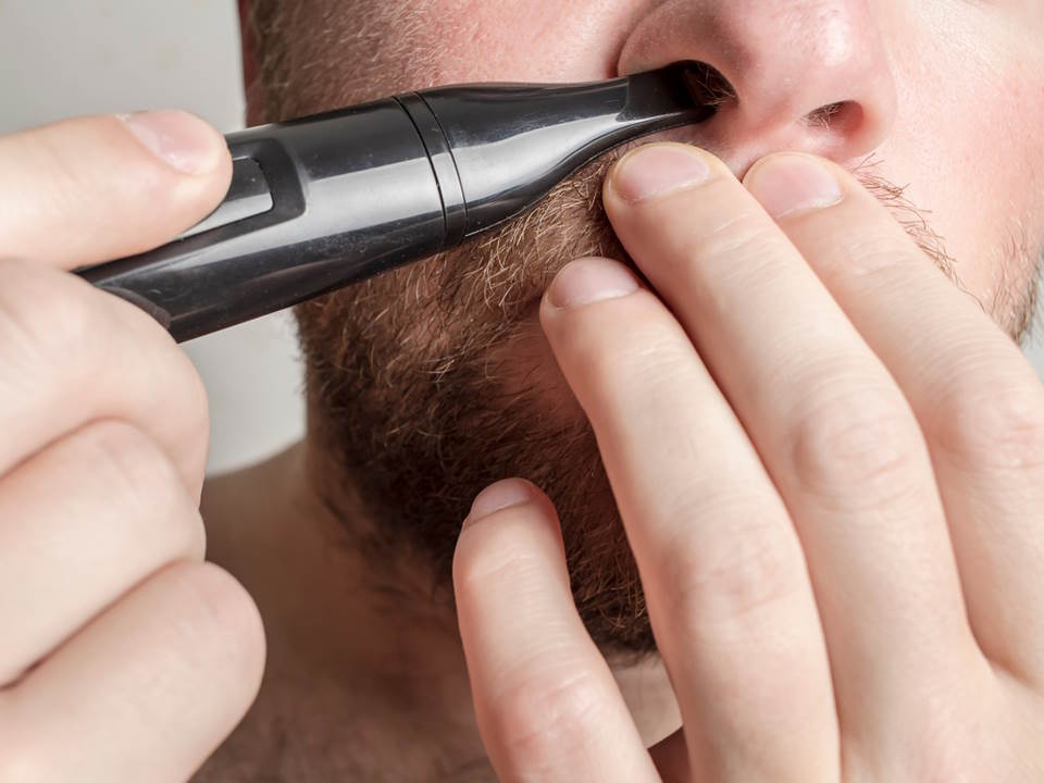 How Do You Use a Nose Hair Trimmer?
