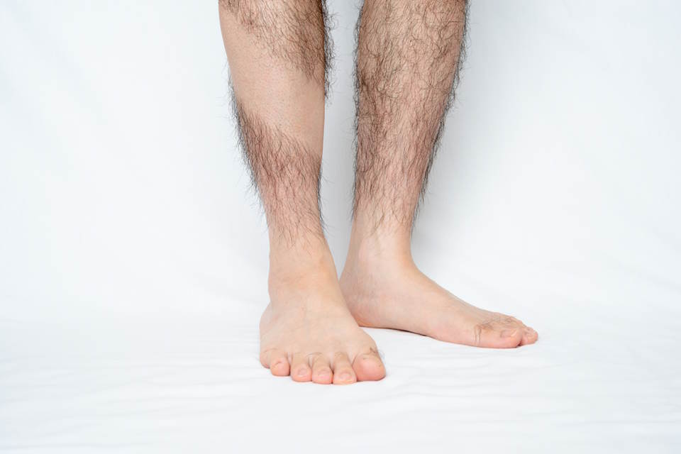Does Shaving Your Legs Make Them Look Bigger?