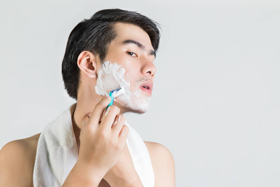 Beard or Clean-Shaven? Pros and Cons for Men